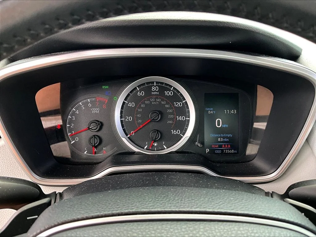 Used 2019 Midnight Black Metallic Toyota SE image 12