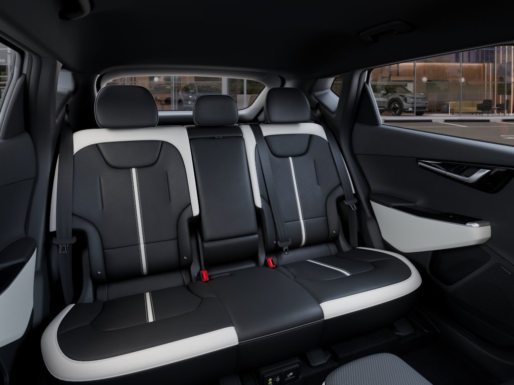 New 2026 Wolf Gray/Black Roof Kia GT-Line image 16
