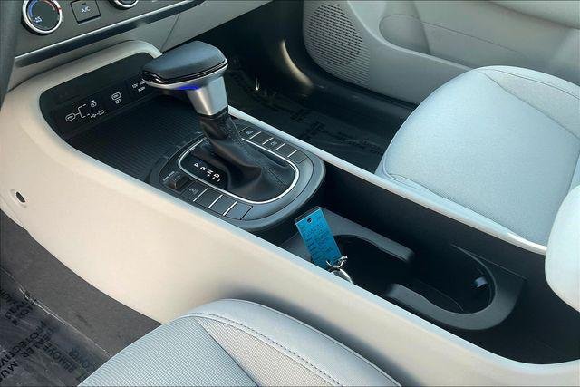 2026 Hyundai Kona SE - Photo 8
