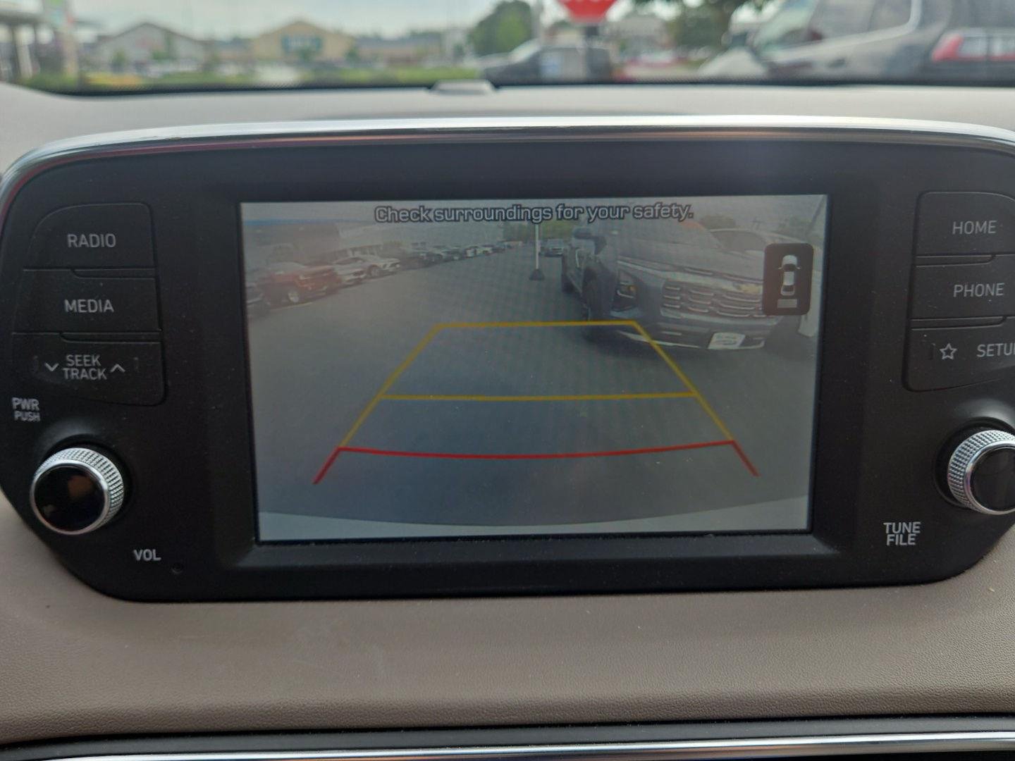 Used 2020 Quartz White Hyundai SEL image 4