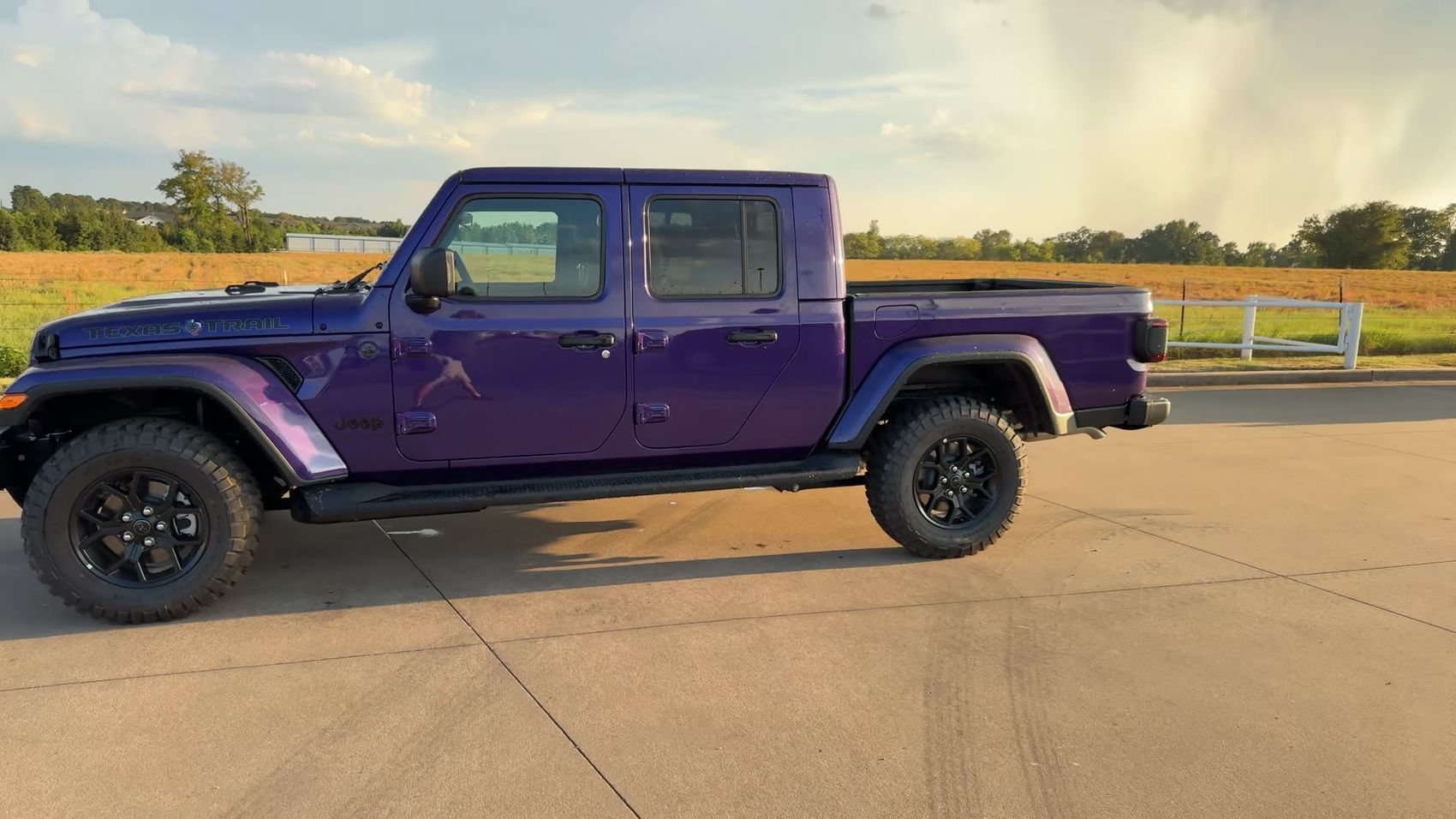 New 2026 Reign Jeep Texas Trail image 4