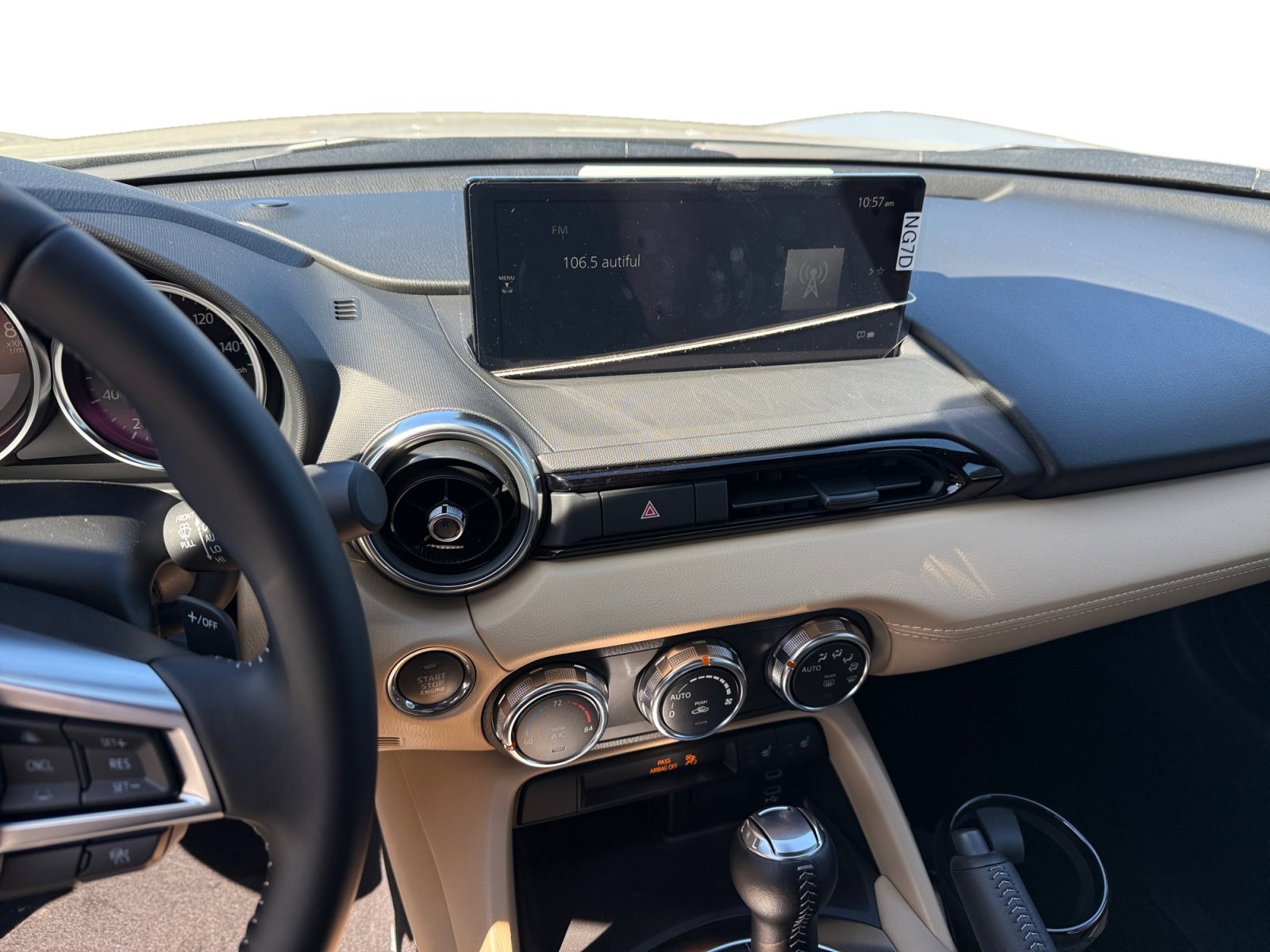 2025 Mazda MX-5 Miata Grand Touring - Photo 12