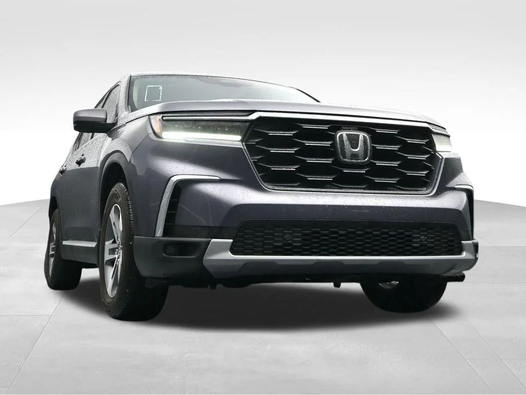 Used 2025 Modern Steel Metallic Honda EX-L image 46