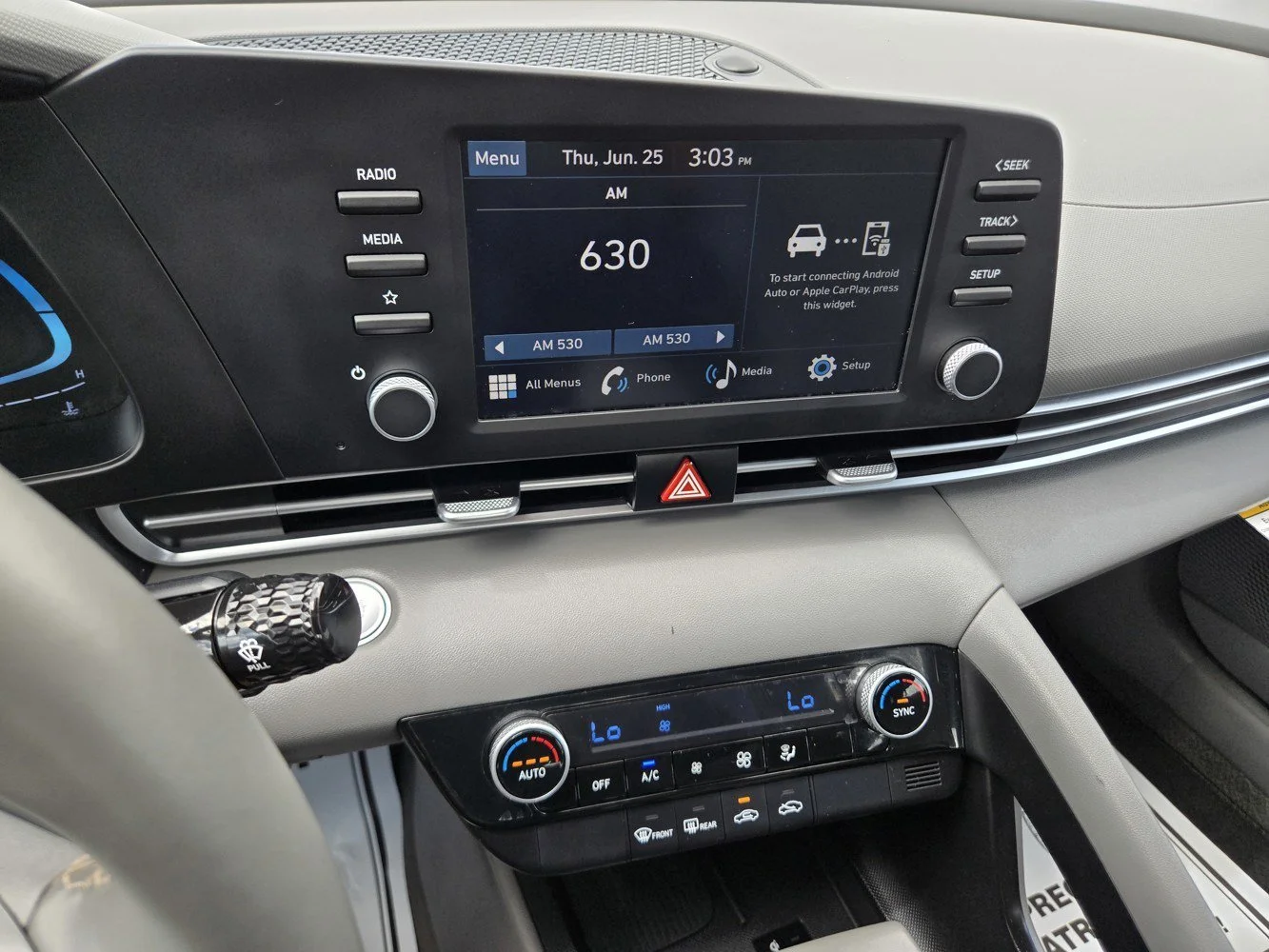 Used 2025 Serenity White Hyundai SEL Sport image 9