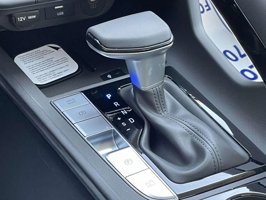 New 2026 White Hyundai Limited image 32