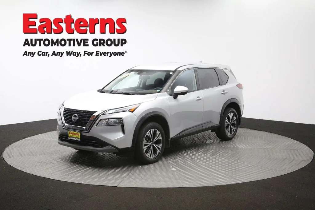 Used 2023 Silver Nissan SV image 52