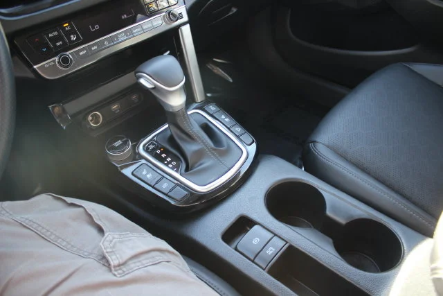 Used 2024 White Kia SX image 12