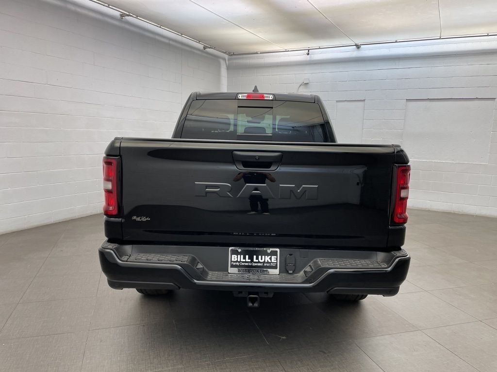 New 2026 Diamond Black Crystal Pearl-Coat Exterior Paint RAM Express image 4