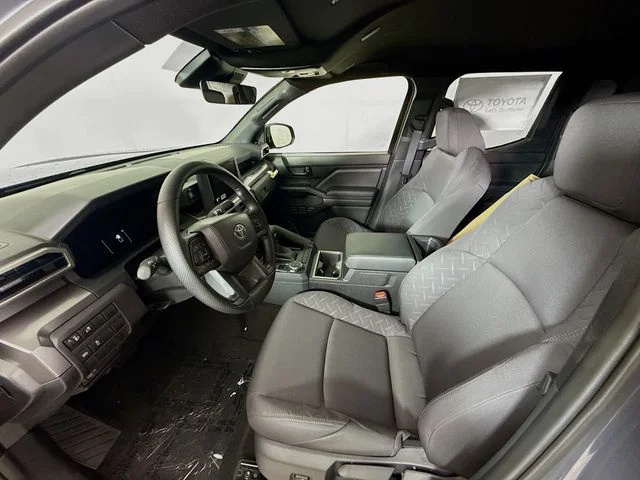 Used 2026  Toyota SR5 image 19