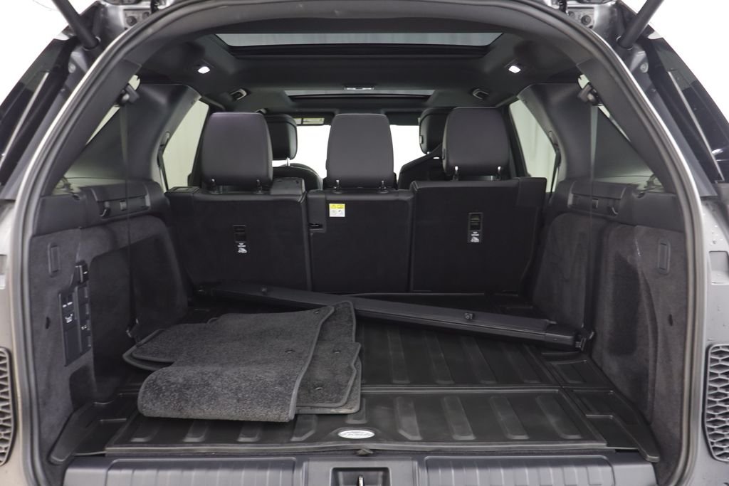 Used 2025 Gray Land Rover S image 19