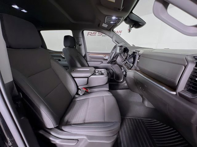 Used 2026 Black Chevrolet RST image 38