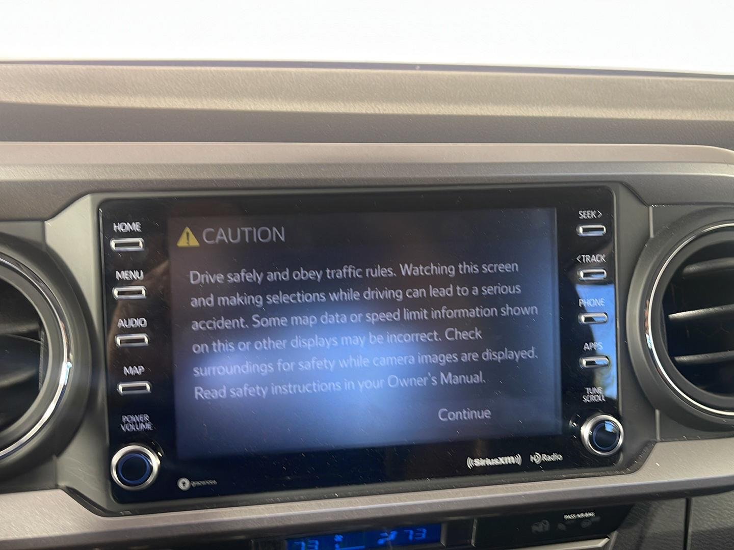 Used 2023 Blue Crush Metallic Toyota SR5 image 14