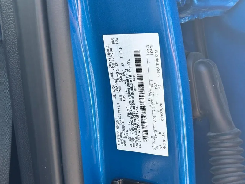 Used 2020 Velocity Blue Metallic Ford XL image 23