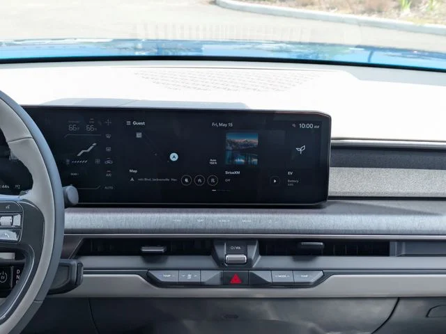 New 2026 Ocean Blue Kia Wind AWD image 20