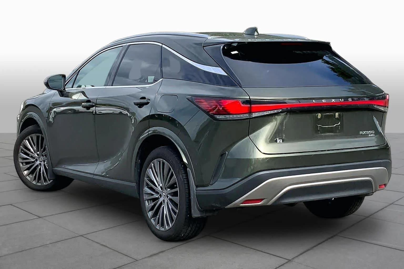 Certified Used 2024 NORI GREEN PEARL Lexus Luxury image 13