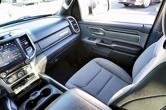 Used 2022 White Ram Big Horn/Lone Star image 24