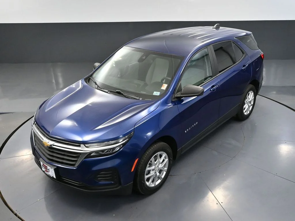 Used 2022 Blue Chevrolet LS image 55