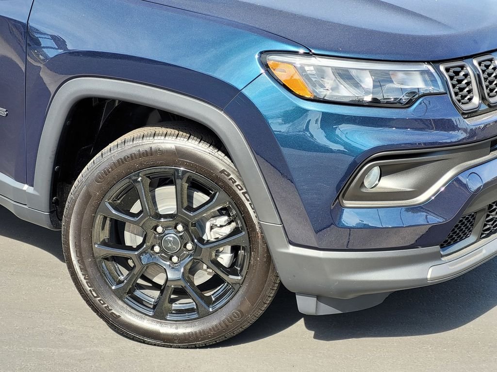 New 2026 Blue Jeep Latitude image 5