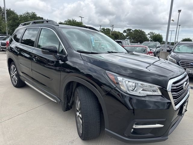 2022 Subaru Ascent Limited 7 Passenger's photo