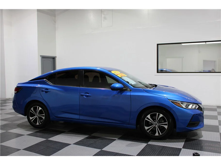 2022 Nissan Sentra SV CVT's photo