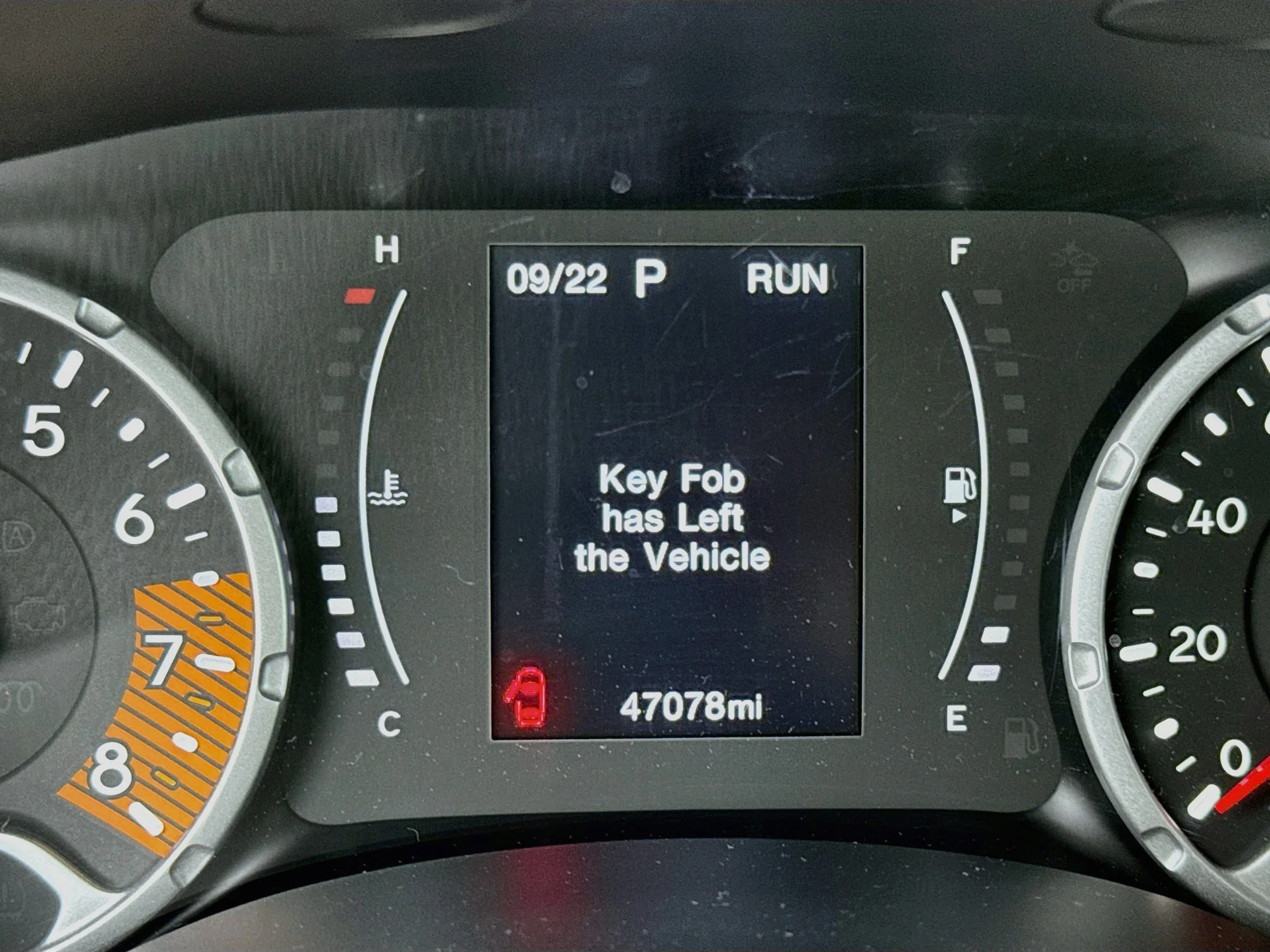 Used 2023 Black Clearcoat Jeep Latitude image 13