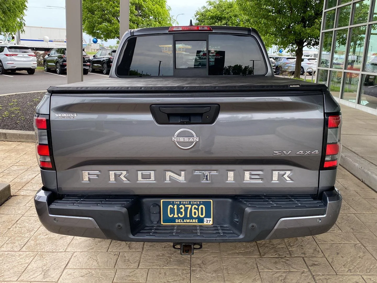 Used 2022 Gun Metallic Nissan SV image 6