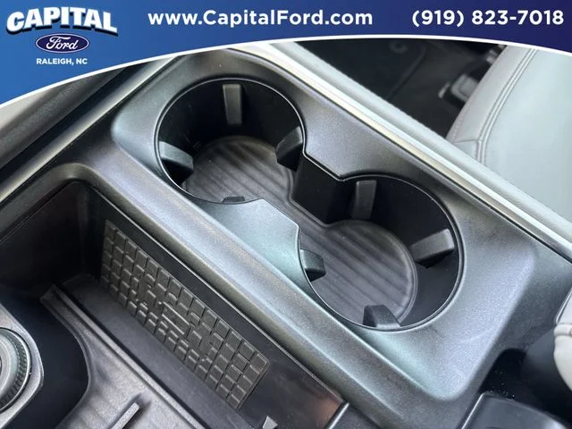 Used 2025 White Ford Active image 32