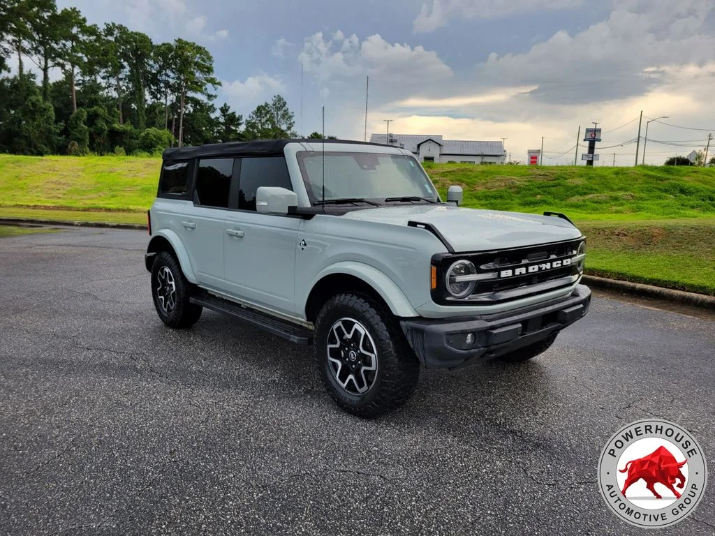 Used 2022 Green Ford Outer Banks image 8