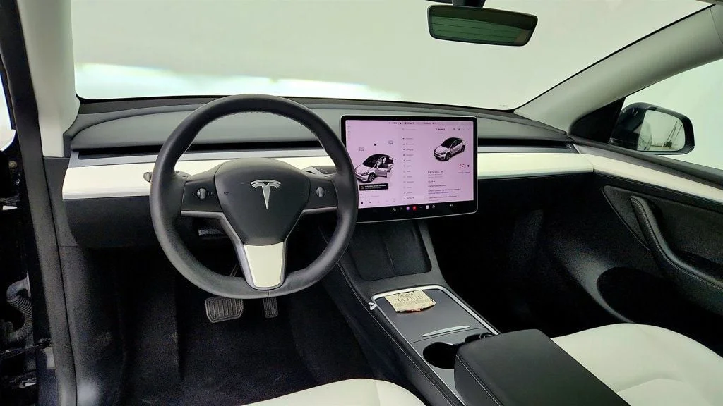 Used 2024 Stealth Grey Tesla Long Range AWD w/ 7-Seat White & Black Premium Interior image 12