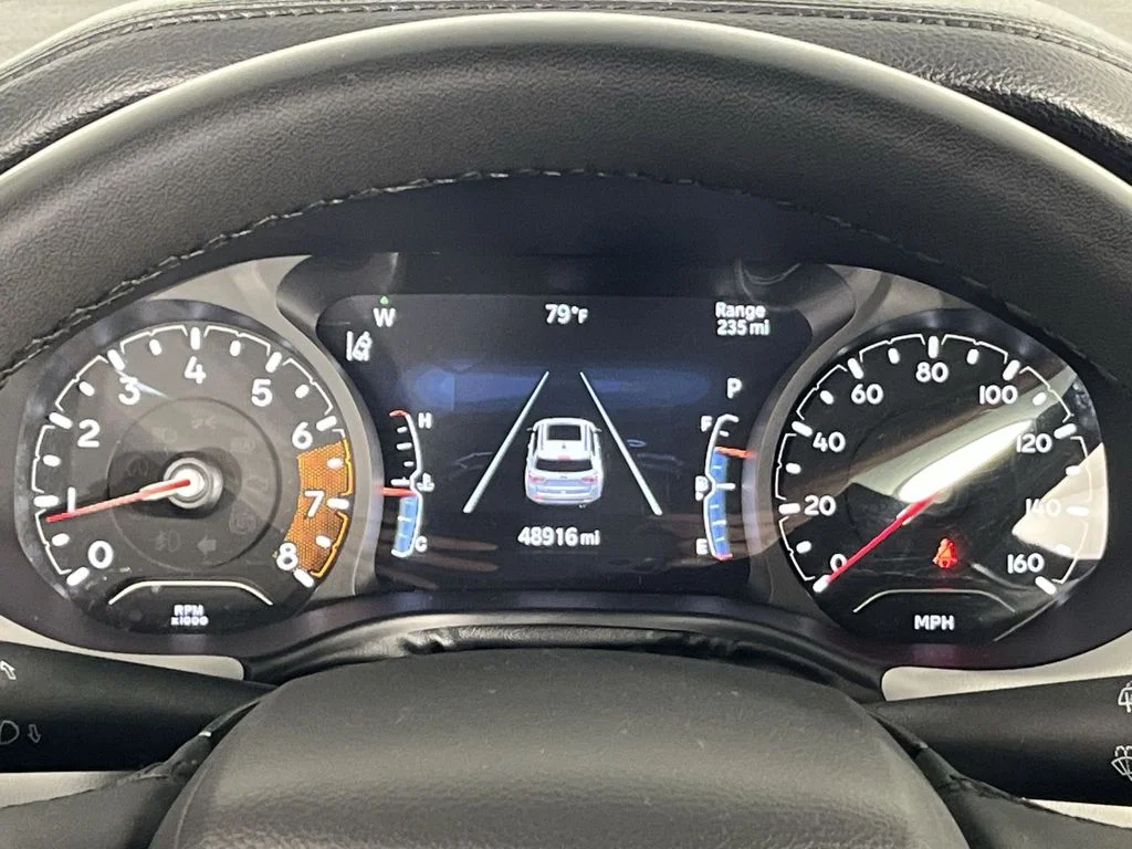 Used 2023 Gray Jeep Limited image 18