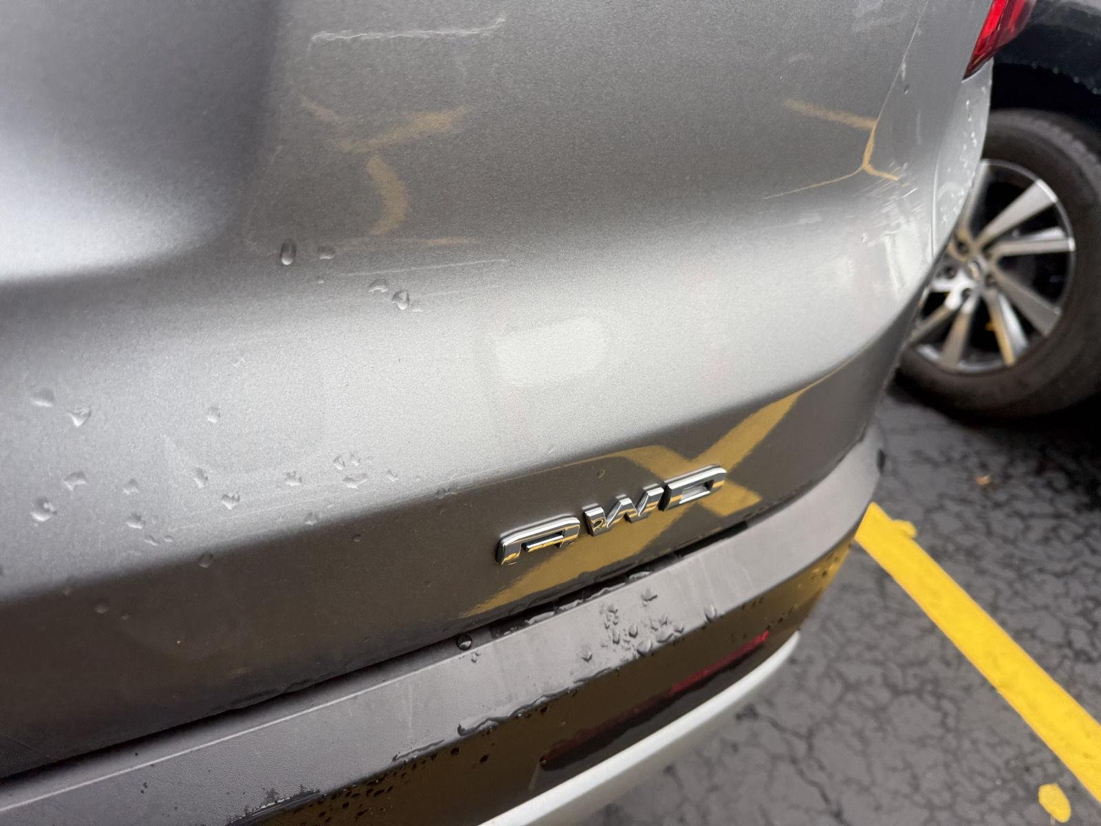 Used 2023 Sterling Metallic GMC SLT image 7