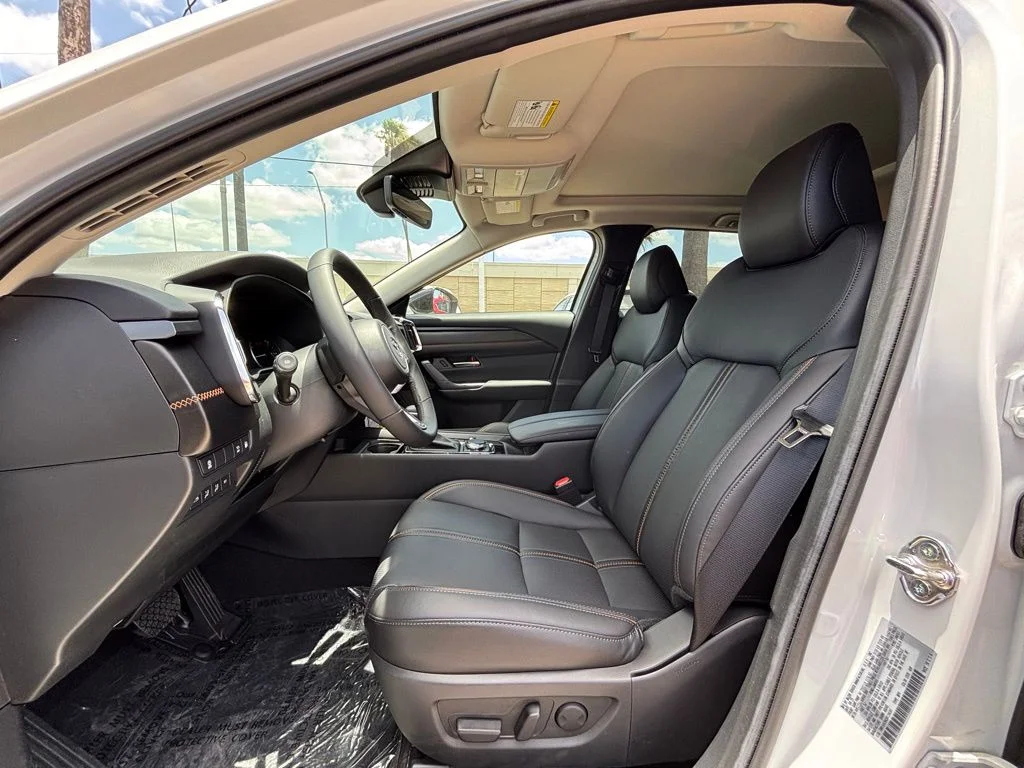 2025 Mazda CX-50 Premium Plus - Photo 14