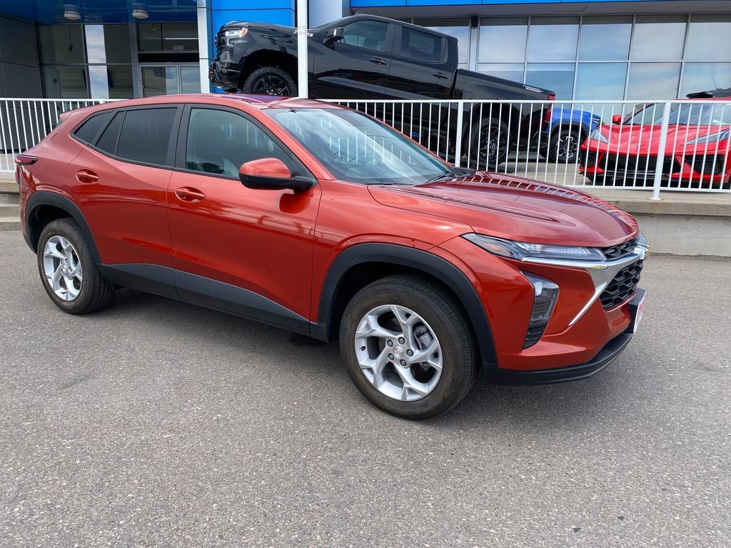 Used 2024 Cayenne Orange Metallic Chevrolet LS image 7