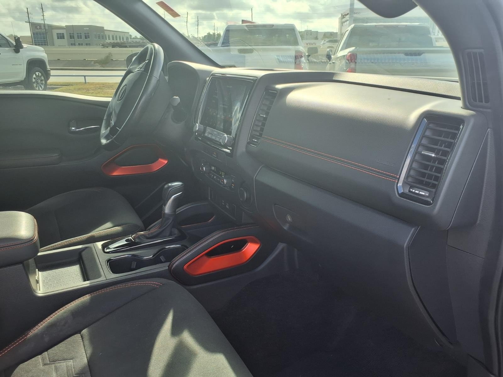 2022 Nissan Frontier PRO-X - Photo 9