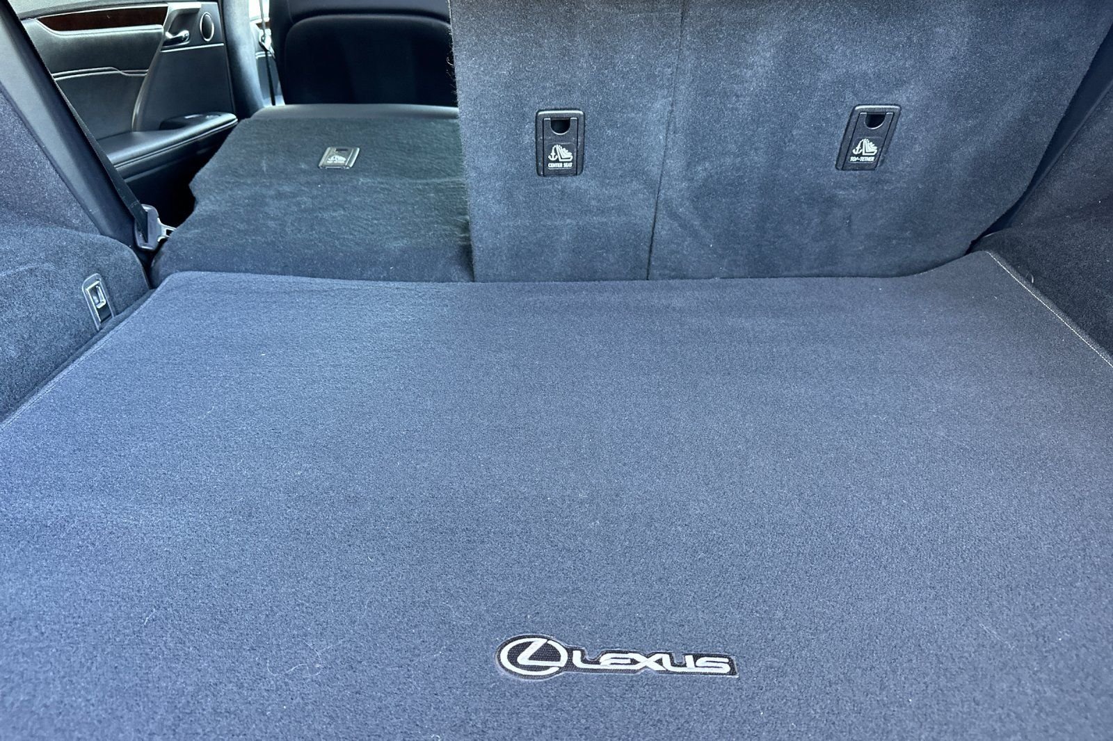 Used 2019 Silver Lexus 350 image 15