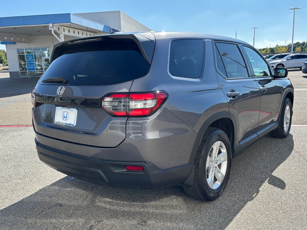 Certified Used 2024 Modern Steel Metallic Honda LX image 5