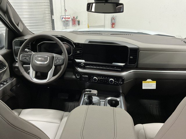 2026 GMC Sierra 1500 SLT - Photo 27