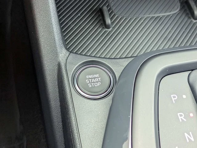 New 2026 Snow White Pearl Kia GT-Line image 31