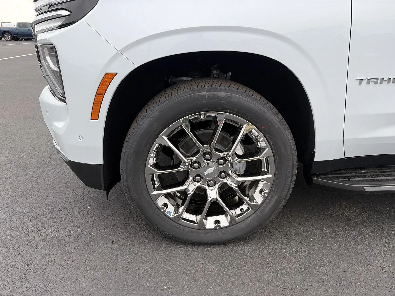 New 2026 Polar White Tricoat Chevrolet Premier image 13