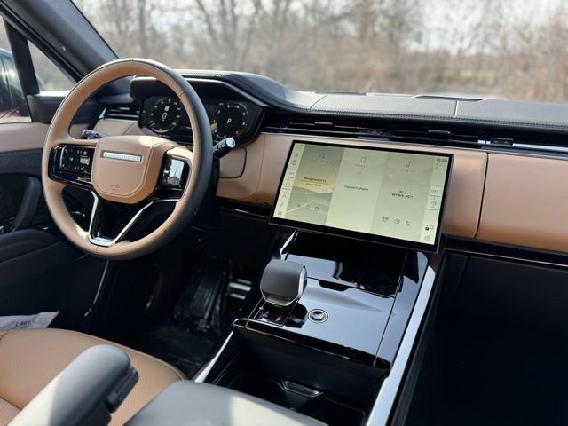 New 2026 Firenze Red Land Rover Dynamic SE image 28