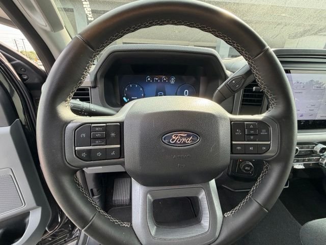 Certified Used 2025 Agate Black Metallic Ford XLT image 11