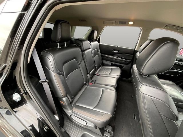 Used 2024 Black Nissan SL image 26