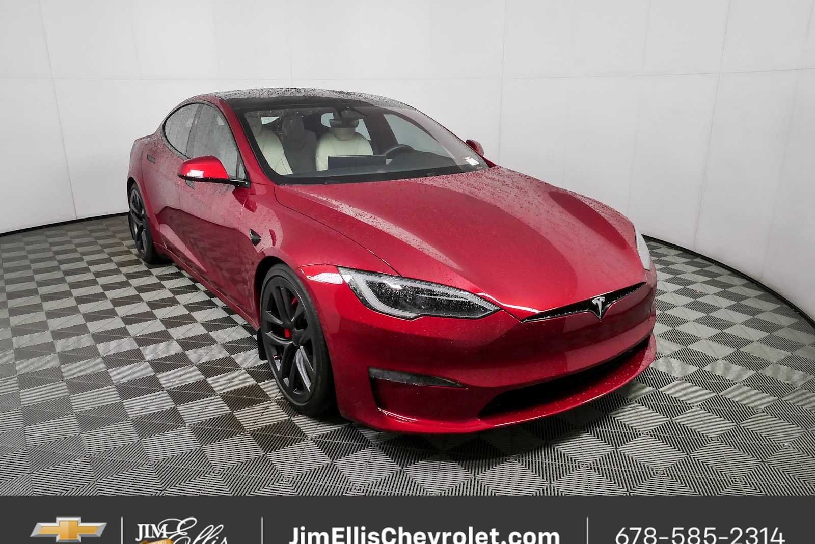 Used 2023 Red Tesla Plaid Tri Motor All-Wheel Drive image 1