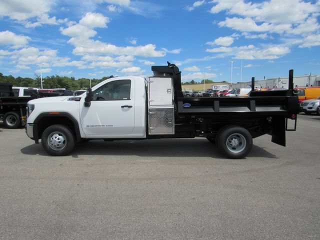 New 2026 Summit White GMC Pro image 2
