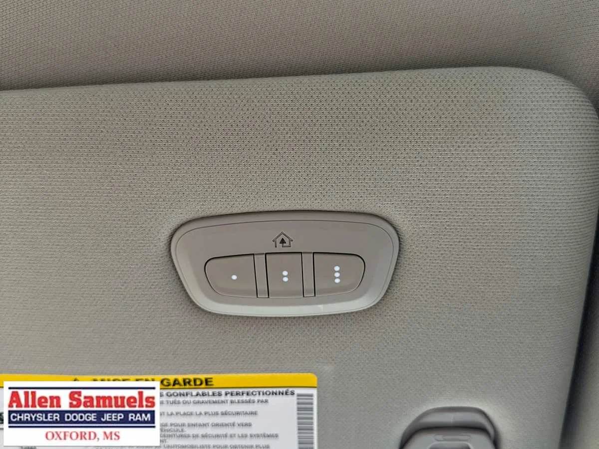 2026 RAM 2500 Laramie - Photo 33