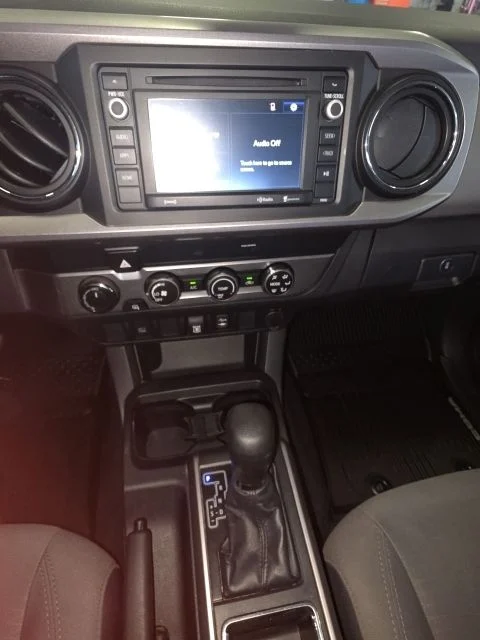 Used 2019 Gray Toyota SR5 image 10