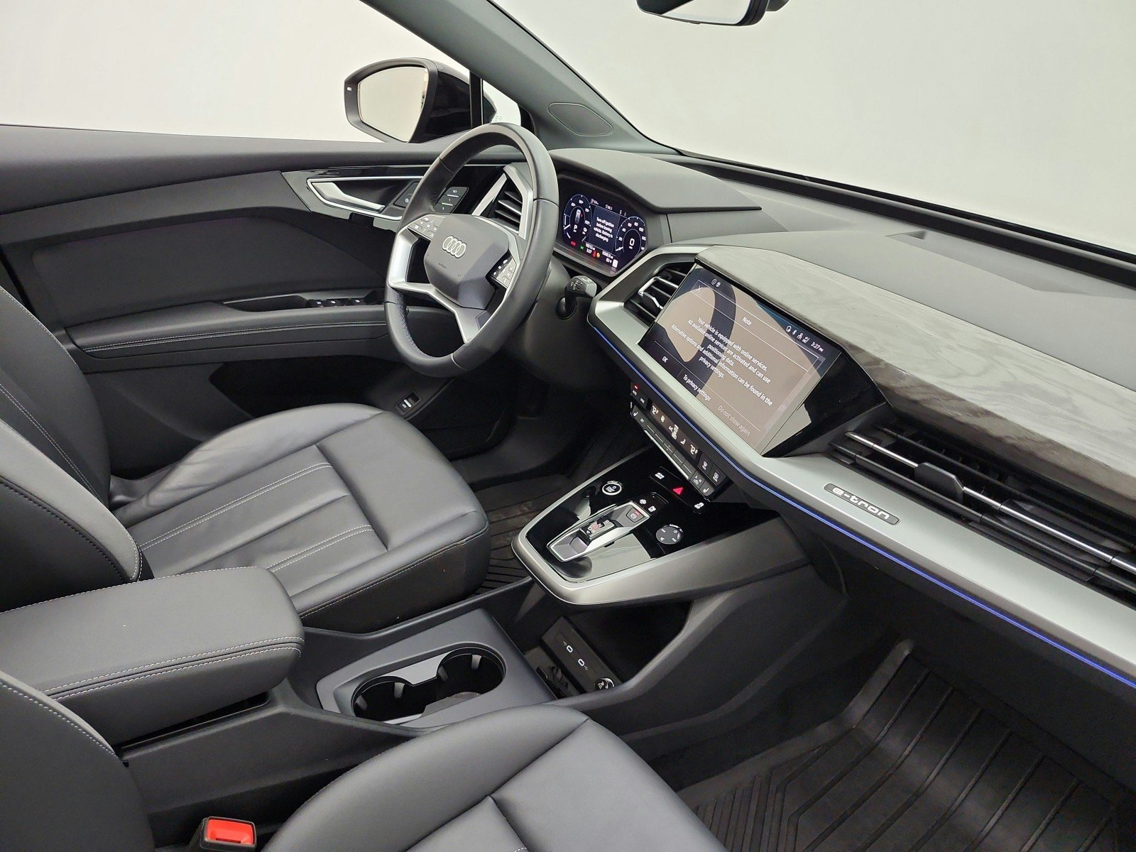 Used 2024 Mythos Black Metallic Audi Premium Plus 55 quattro image 17