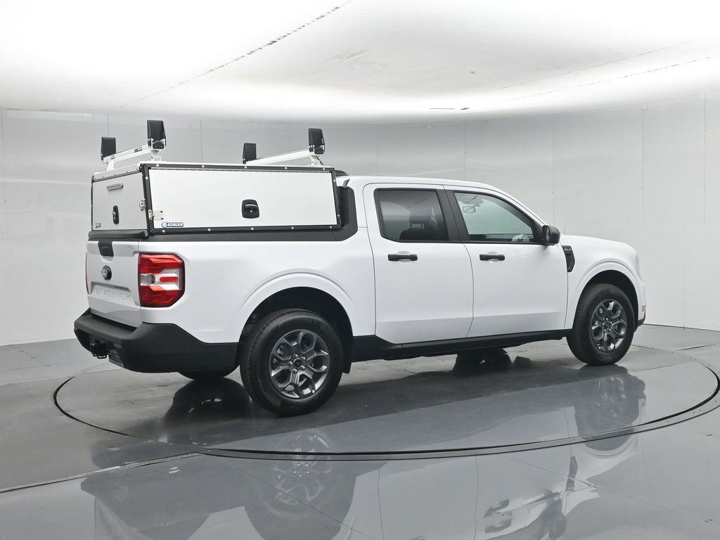 New 2026 Oxford White Ford XLT image 28