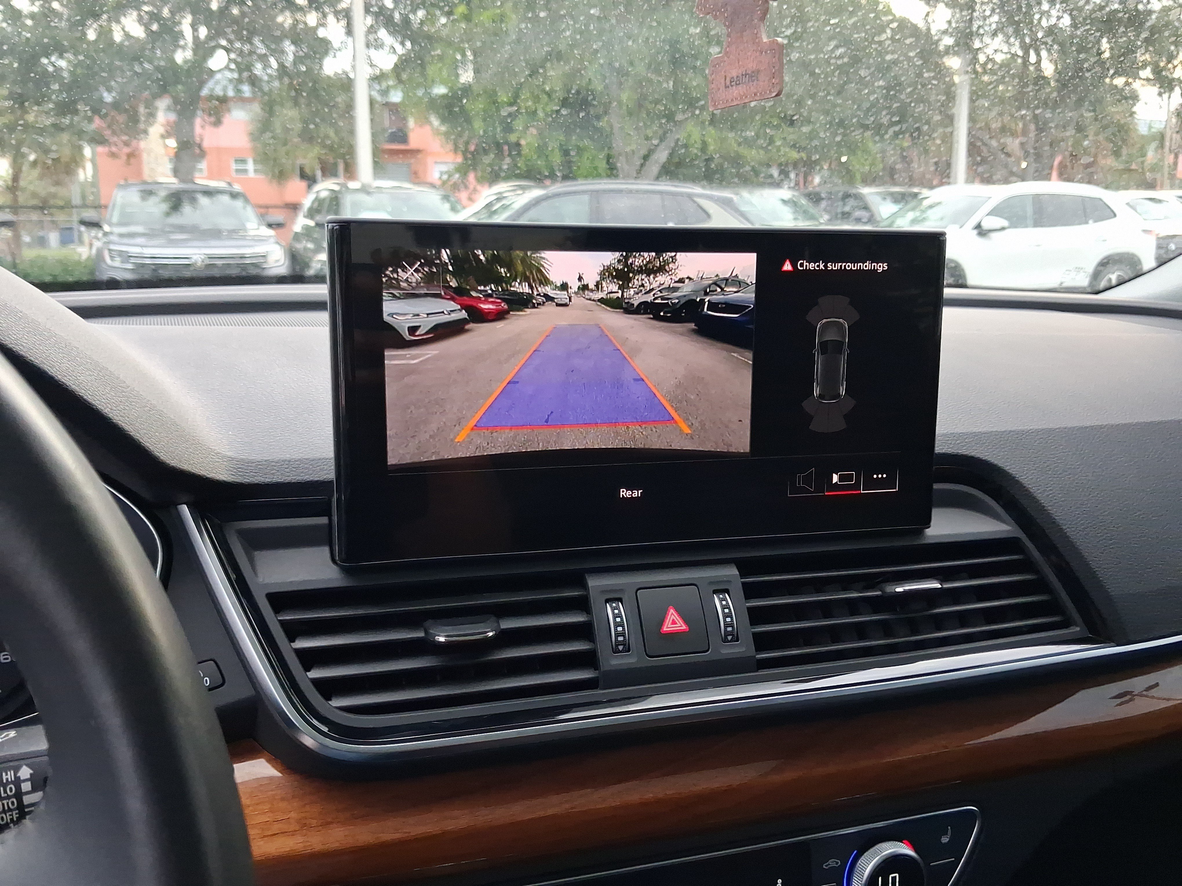 2023 Audi Q5 Premium - Photo 22