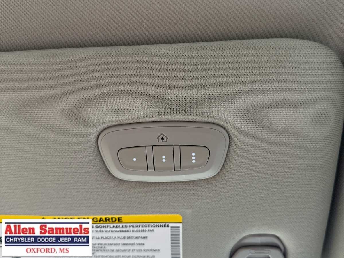 2026 RAM 2500 Laramie - Photo 33